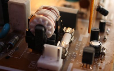 Os computadores transistorizados: uma visão geral